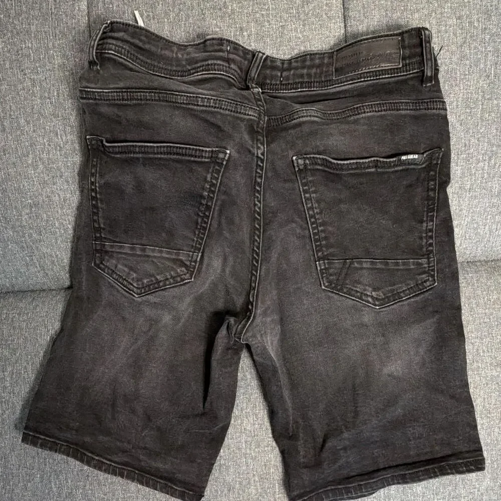 Pull-bear Men's Black Shorts
